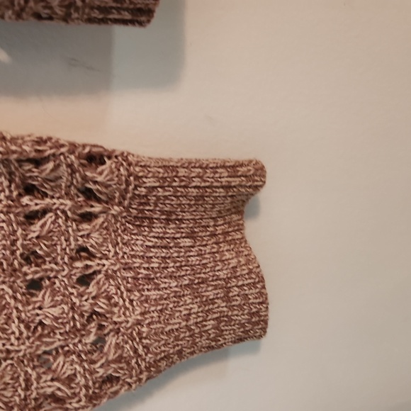 DKNY Jeans crocheted  button front cardigan. - Picture 6 of 10